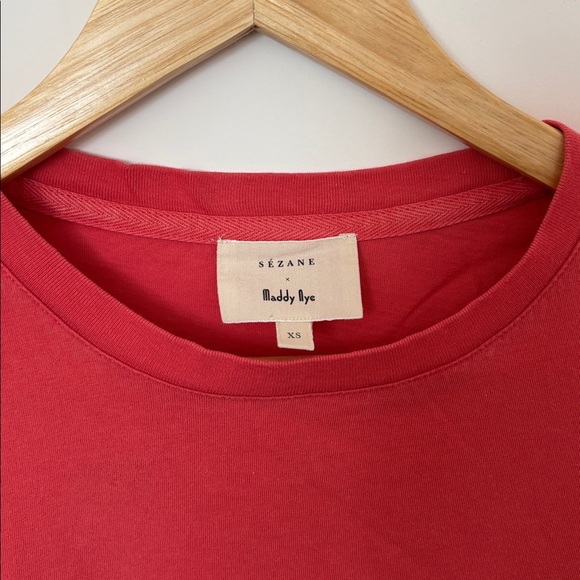 Sezane x Maddy Nye “AMOR” Short Sleeve Tee, Red - Picture 3 of 11